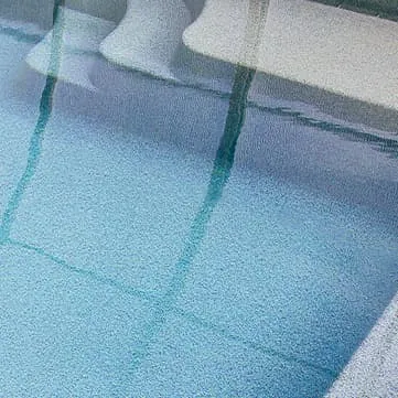 Compass Pools Brilliant 67